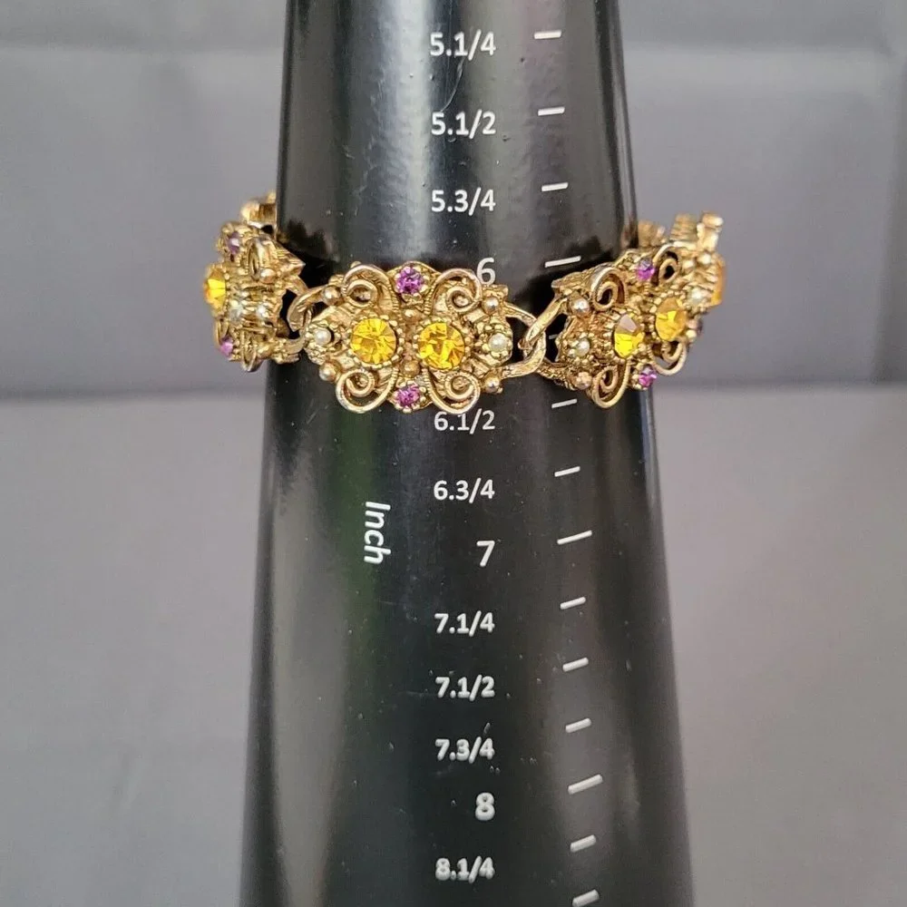 Womens Gold Tone Metal Fashion Bracelet Multicolor Rhinestones Faux Pearl 6 1/4 - Picture 4 of 8